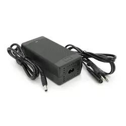 Зарядний пристрій для акумуляторів Li-ion 25,2V,6S,4A,штекер 5,5, 135х55х45мм Зарядний пристрій для акумуляторів Li-ion 25,2V,6S,4A,штекер 5,5, 135х55х45мм
