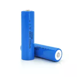 Акумулятор 18650 Li-Ion Vipow ICR18650 TipTop, 2200mAh, 3.7V, Blue Q50/500 Акумулятор 18650 Li-Ion Vipow ICR18650 TipTop, 2200mAh, 3.7V, Blue Q50/500