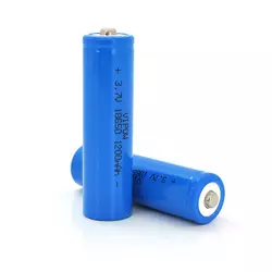 Акумулятор 18650 Li-Ion Vipow ICR18650 TipTop, 1200mAh, 3.7V, Blue Q50/500 Акумулятор 18650 Li-Ion Vipow ICR18650 TipTop, 1200mAh, 3.7V, Blue Q50/500