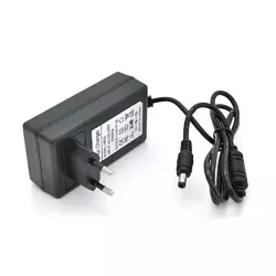 Зарядний пристрій для акумуляторів LiFePo4 12V(14,6V),4S,3A,штекер 5.5*2.5,з індикацією,BOX,(80*43*30 mm) Зарядний пристрій для акумуляторів LiFePo4 12V(14,6V),4S,3A,штекер 5.5*2.5,з індикацією,BOX,(80*43*30 mm)