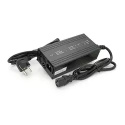 Зарядний пристрій акумуляторів LiFePO4 12V (14.6V), 4S, 15A, штекер Triangle plug (T-tipe/C13/IEC). LED-індикація, 137x90x50mm Зарядний пристрій акумуляторів LiFePO4 12V (14.6V), 4S, 15A, штекер Triangle plug (T-tipe/C13/IEC). LED-індикація, 137x90x50mm