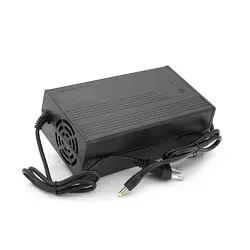 Зарядний пристрій для акумуляторів Li-ion Premium 36V(42V),10S,5A,штекер 5.5*2.5,з індикацією,BOX Зарядний пристрій для акумуляторів Li-ion Premium 36V(42V),10S,5A,штекер 5.5*2.5,з індикацією,BOX
