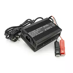Зарядний пристрій для акумуляторів Li-ion 72V(84V),20S,3.5A,+ крокодили,135x90x50mm Зарядний пристрій для акумуляторів Li-ion 72V(84V),20S,3.5A,+ крокодили,135x90x50mm
