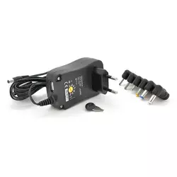 Універсальний БП Input 100V-240V 50-60Mhz, Output :3V-12V-2.1A 30W, 6 Г-подібних роз'ємів 2.35*0.75/ 3.0*1.1/3.5*1.35/4.0*1.7 /5.5 Універсальний БП Input 100V-240V 50-60Mhz, Output :3V-12V-2.1A 30W, 6 Г-подібних роз'ємів 2.35*0.75/ 3.0*1.1/3.5*1.35/4.0*1.7 /5.5