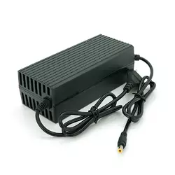 Зарядний пристрій Jinyi для акумуляторів LiFePo4 48V(58,4V),16S,2A,штекер 5.5*2.5,з індикацією,BOX Зарядний пристрій Jinyi для акумуляторів LiFePo4 48V(58,4V),16S,2A,штекер 5.5*2.5,з індикацією,BOX