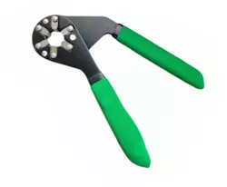 Універсальний ключ 6-пелюстковий, 7-14мм, 0.18kg,15.5*10*1cm, green, blister Універсальний ключ 6-пелюстковий, 7-14мм, 0.18kg,15.5*10*1cm, green, blister