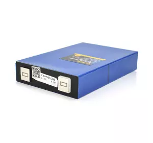 Осередок Vipow 3.2V 90AH для збирання LiFePo4 акумуляторів, (205 x 35 x 130) мм Осередок Vipow 3.2V 90AH для збирання LiFePo4 акумуляторів, (205 x 35 x 130) мм