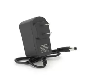 Імпульсний адаптер живлення Voltronic ZND-050-2000 5В 2А штекер 5.5/2.5 довжина 0.5м + перехідник Імпульсний адаптер живлення Voltronic ZND-050-2000 5В 2А штекер 5.5/2.5 довжина 0.5м + перехідник