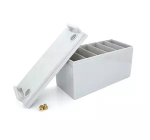 Корпус для акумуляторної батареї NP12v120ah, без клем (407x176x225) Корпус для акумуляторної батареї NP12v120ah, без клем (407x176x225)