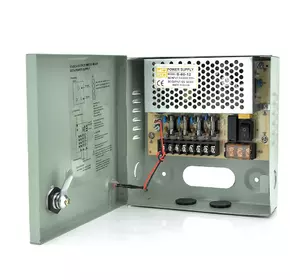 Імпульсний блок живлення 12V-5A / 4CH в боксі з замком перфорований, 4-х канальний, Q30 Імпульсний блок живлення 12V-5A / 4CH в боксі з замком перфорований, 4-х канальний, Q30