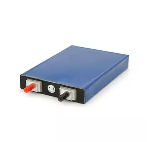 Осередок Vipow 3.2V 30AH для складання LiFePo4 акумуляторів, (100 x 21 x 142(165))) мм, Q12 Осередок Vipow 3.2V 30AH для складання LiFePo4 акумуляторів, (100 x 21 x 142(165))) мм, Q12