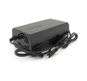 Зарядний пристрій Jinyi для акумуляторів Li-ion 60V(67,2V),16S,4A,штекер 5.5*2.5,з індикацією,BOX Зарядний пристрій Jinyi для акумуляторів Li-ion 60V(67,2V),16S,4A,штекер 5.5*2.5,з індикацією,BOX