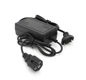 Зарядний пристрій для акумуляторів LiFePO4 12V(14,6V),4S,1,5A, штекер Triangle plug (T-tipe/C13/IEC). з індикацією Зарядний пристрій для акумуляторів LiFePO4 12V(14,6V),4S,1,5A, штекер Triangle plug (T-tipe/C13/IEC). з індикацією