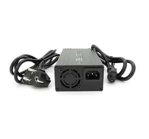 Зарядний пристрій для акумуляторів LiFePO4 12V(14,6V),4S,15A, штекер Triangle plug (T-tipe/C13/IEC). 137x90x50mm Зарядний пристрій для акумуляторів LiFePO4 12V(14,6V),4S,15A, штекер Triangle plug (T-tipe/C13/IEC). 137x90x50mm
