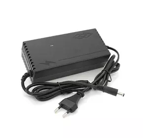 Зарядний пристрій для акумуляторів Li-ion 12V (12,6V),3S,5A,штекер 5,5х2,5мм, індикація Зарядний пристрій для акумуляторів Li-ion 12V (12,6V),3S,5A,штекер 5,5х2,5мм, індикація