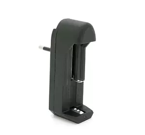 Зарядний пристрій універсальний BLC-001A 1AA / 1AAA / 18650, 3.7V / 1000mAh Зарядний пристрій універсальний BLC-001A 1AA / 1AAA / 18650, 3.7V / 1000mAh