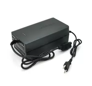 Зарядний пристрій для акумуляторів Li-ion 72V8A(84V),20S,штекер Triangle plug (T-tipe/IEC/C13 N+L-) ,з індикацією,BOX Зарядний пристрій для акумуляторів Li-ion 72V8A(84V),20S,штекер Triangle plug (T-tipe/IEC/C13 N+L-) ,з індикацією,BOX