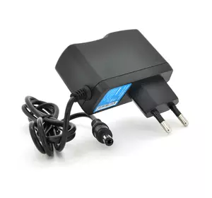 Імпульсний адаптер живлення Merlion MLPSP5-1mini, 5В 1А (5Вт) штекер 5,5/2,5, довжина 0,9м Імпульсний адаптер живлення Merlion MLPSP5-1mini, 5В 1А (5Вт) штекер 5,5/2,5, довжина 0,9м