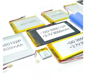 Літій-полімерний акумулятор 3.5*9*26mm (Li-ion 3.7В 50мА·год) Літій-полімерний акумулятор 3.5*9*26mm (Li-ion 3.7В 50мА·год)