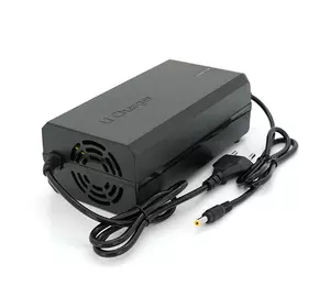 Зарядний пристрій Jinyi для акумуляторів LiFePo4 48V(58,4V),16S,5A,штекер 5.5*2.5,з індикацією,BOX Зарядний пристрій Jinyi для акумуляторів LiFePo4 48V(58,4V),16S,5A,штекер 5.5*2.5,з індикацією,BOX