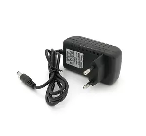 Зарядний пристрій акумуляторів LiFePO4 12V (14.6V), 4S,1A, штекер 5,5*2.5, з індикацією Зарядний пристрій акумуляторів LiFePO4 12V (14.6V), 4S,1A, штекер 5,5*2.5, з індикацією