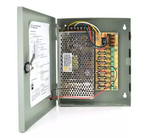 Імпульсний блок живлення 12V-15A / 9CH в боксі з замком перфорований, 9-ти канальний, Q20 Імпульсний блок живлення 12V-15A / 9CH в боксі з замком перфорований, 9-ти канальний, Q20