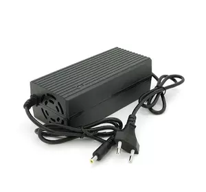 Зарядний пристрій Jinyi для акумуляторів LiFePo4 12V(14,6V),4S,5A,штекер 5.5*2.5,з індикацією,BOX Зарядний пристрій Jinyi для акумуляторів LiFePo4 12V(14,6V),4S,5A,штекер 5.5*2.5,з індикацією,BOX