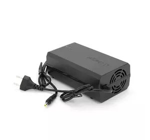 Зарядний пристрій Jinyi для акумуляторів Li-ion 72V(84V),20S,6A,штекер 5,5*2.5,з індикацією,BOX Зарядний пристрій Jinyi для акумуляторів Li-ion 72V(84V),20S,6A,штекер 5,5*2.5,з індикацією,BOX