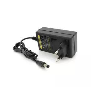 Зарядний пристрій для акумуляторів Li-ion 8.4V2A,штекер 5,5х2,5мм, LED-індикація Зарядний пристрій для акумуляторів Li-ion 8.4V2A,штекер 5,5х2,5мм, LED-індикація