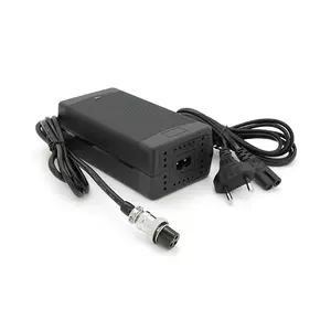 Зарядний пристрій акумуляторів LiFePO4 12V (14.6V), 4S,10A, штекер GX16, з індикацією, 133х67х45mm, 0.3kg Зарядний пристрій акумуляторів LiFePO4 12V (14.6V), 4S,10A, штекер GX16, з індикацією, 133х67х45mm, 0.3kg