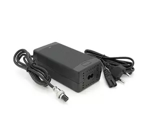 Зарядний пристрій акумуляторів LiFePO4 12V (14.6V), 4S,10A, штекер GX12, з індикацією, 133х67х45mm, 0.3kg Зарядний пристрій акумуляторів LiFePO4 12V (14.6V), 4S,10A, штекер GX12, з індикацією, 133х67х45mm, 0.3kg